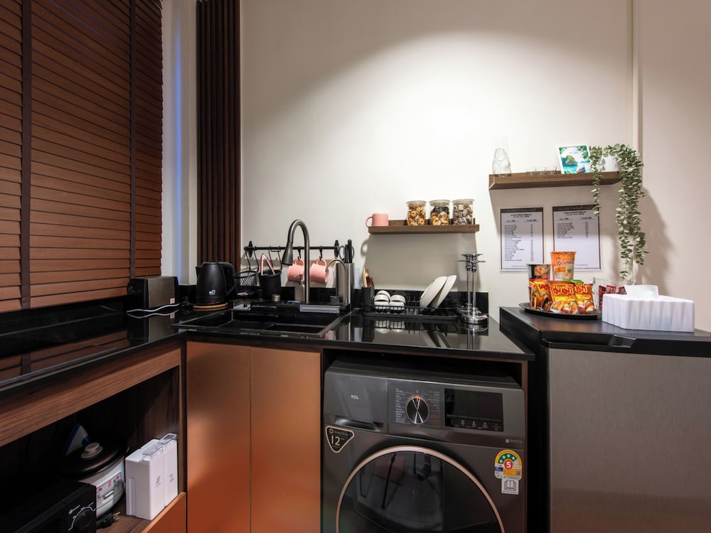 Private kitchenette