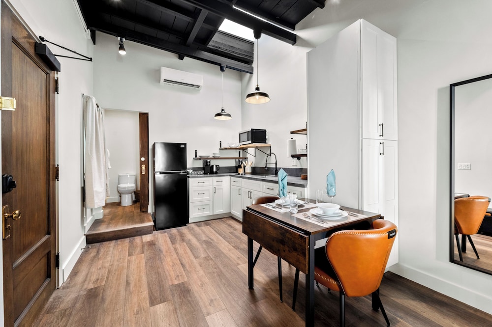 In-room dining