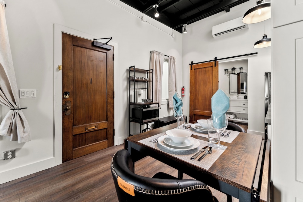 In-room dining