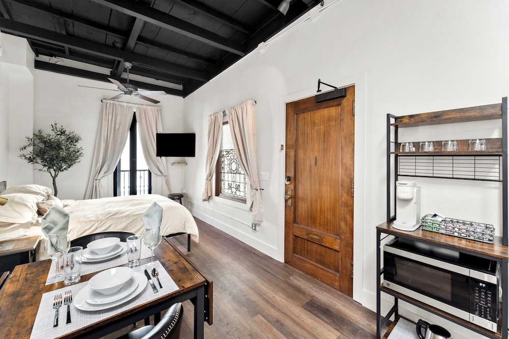 In-room dining