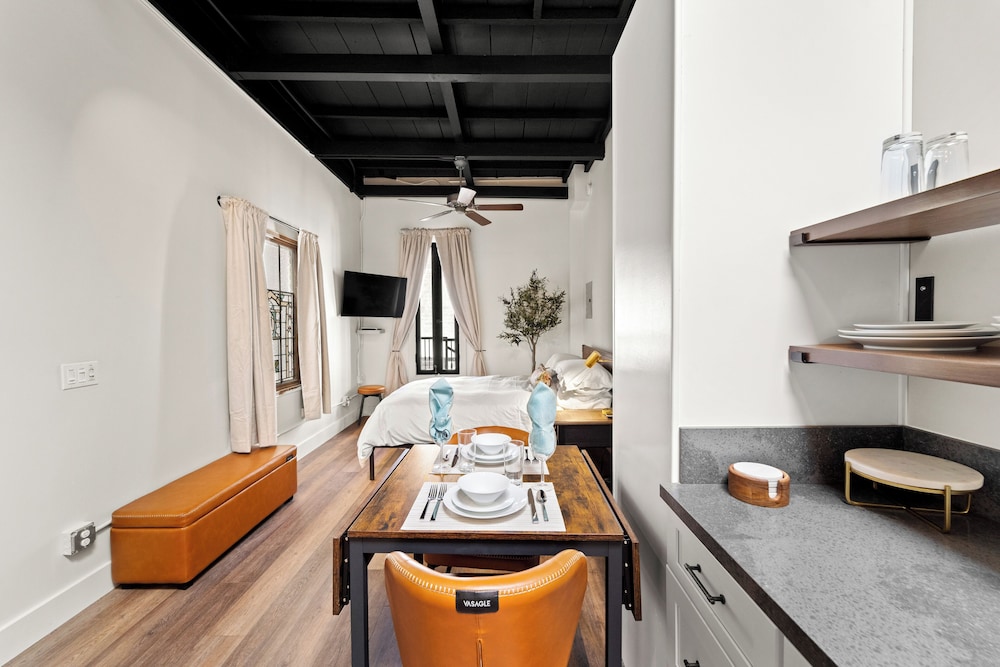 In-room dining