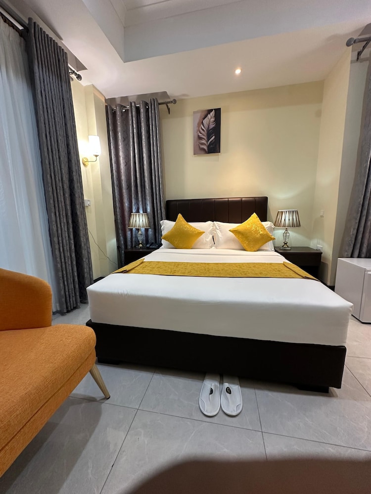 Room amenity