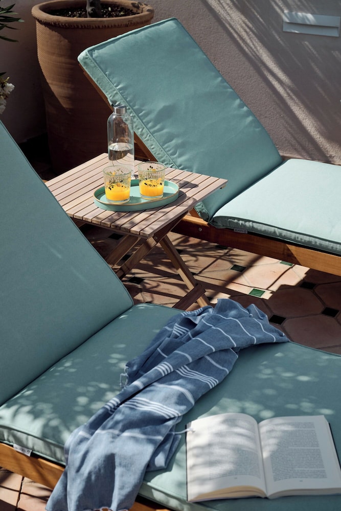 Rooftop terrace