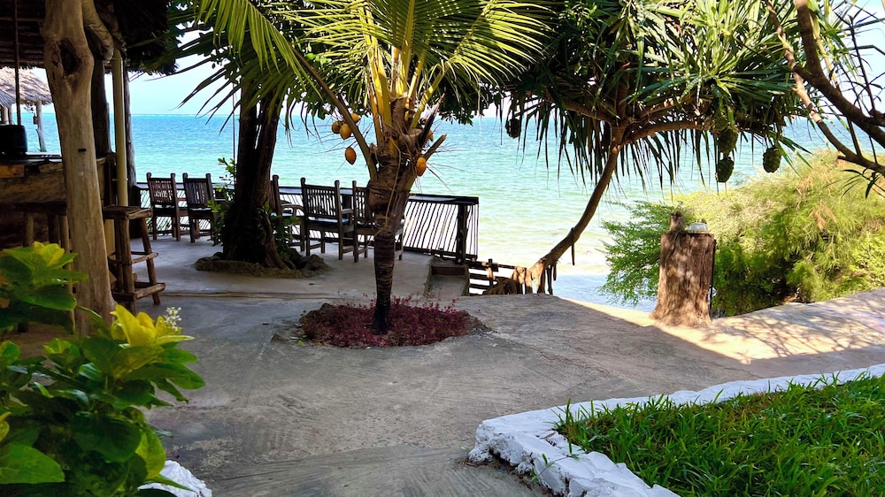 Beach/ocean view