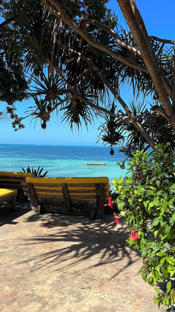 Beach/ocean view