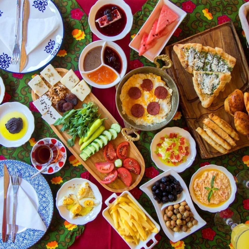 Breakfast meal