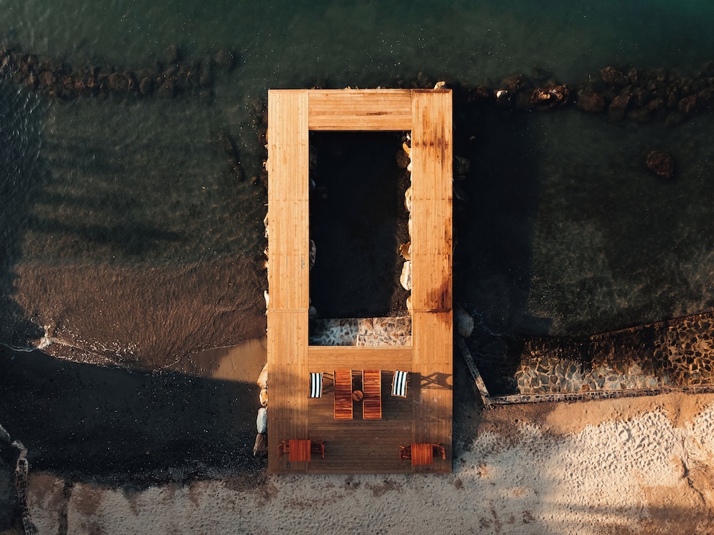 Dock