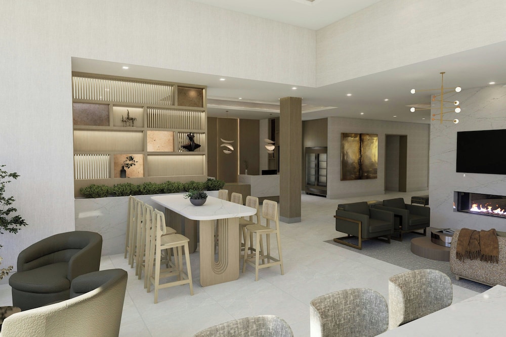 Lobby lounge