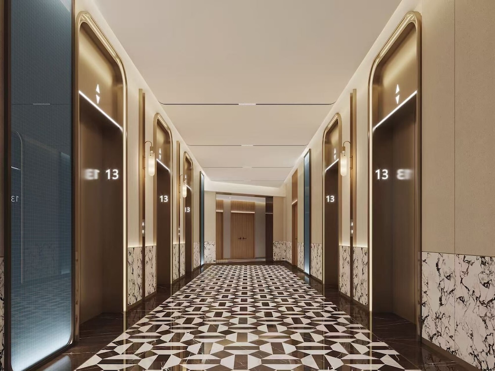 Elevator