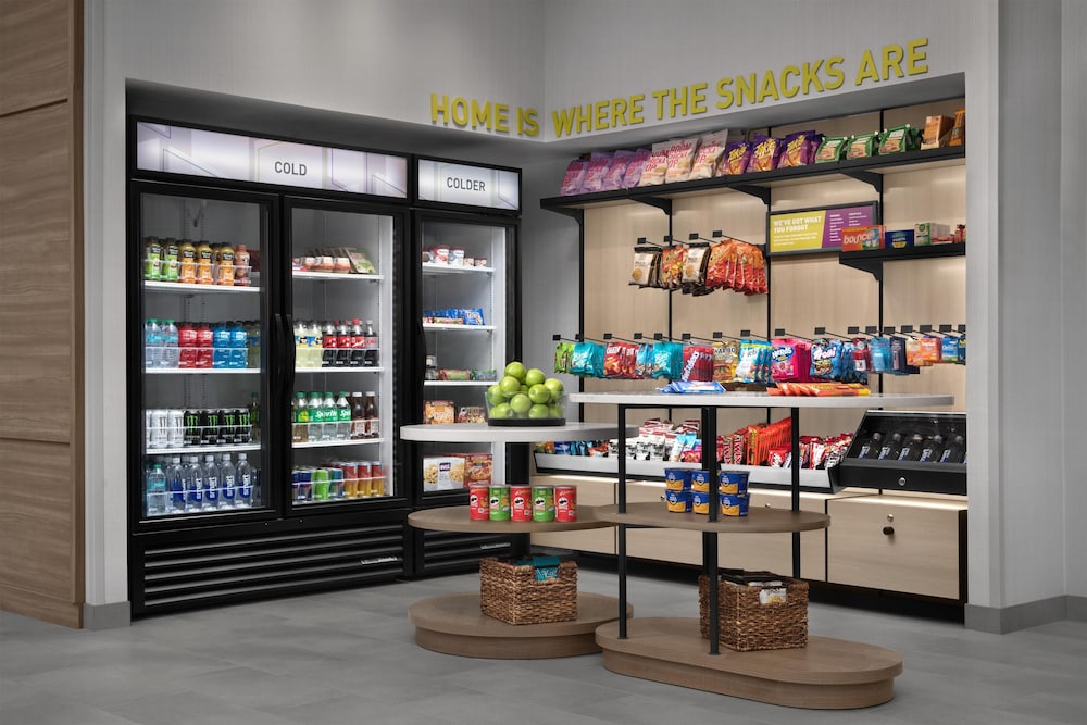 Snack bar