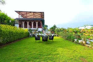 thumbnail: Garden
