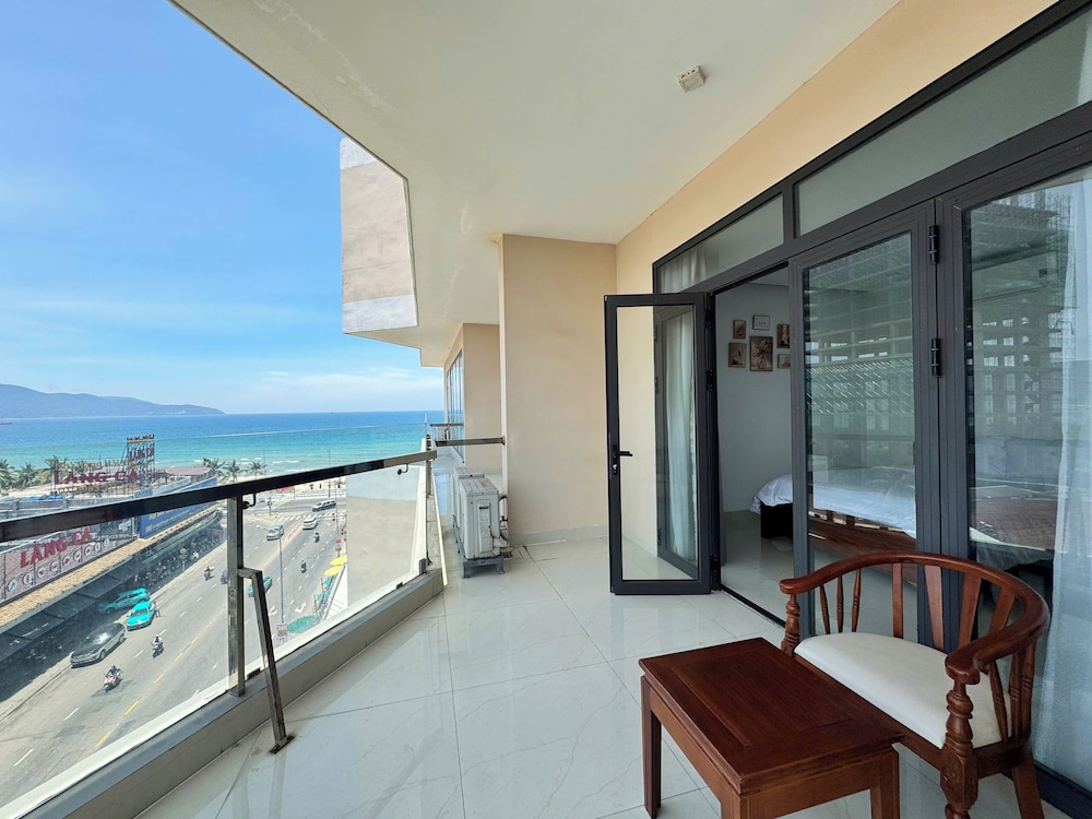 Beach/ocean view