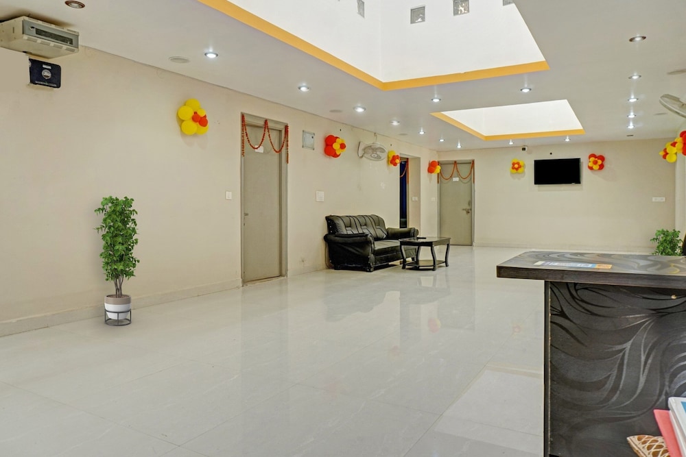 Reception hall
