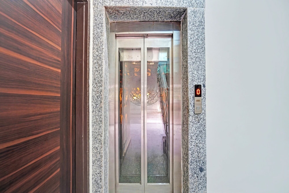 Elevator