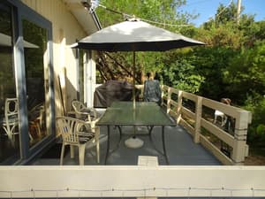 thumbnail: Front of property