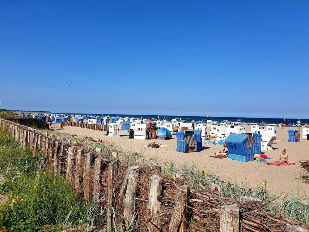 Beach/ocean view