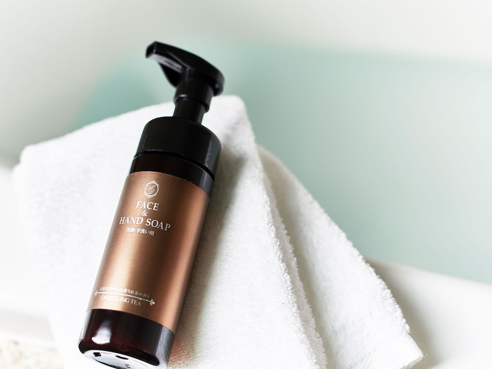 Bathroom amenities