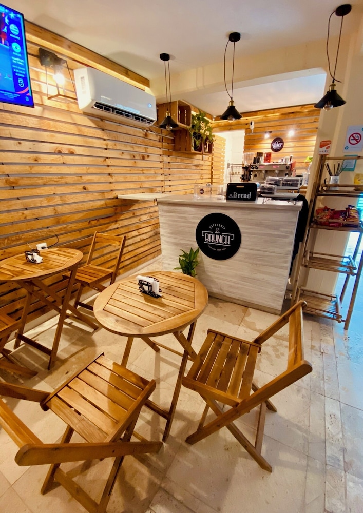 Coffee shop