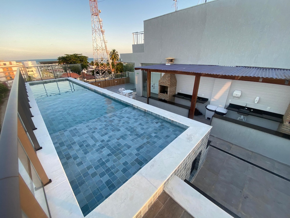 Rooftop pool