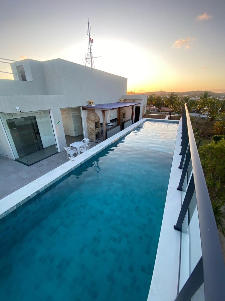 Rooftop pool