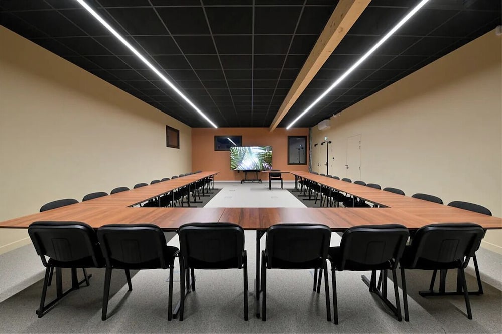 Business center
