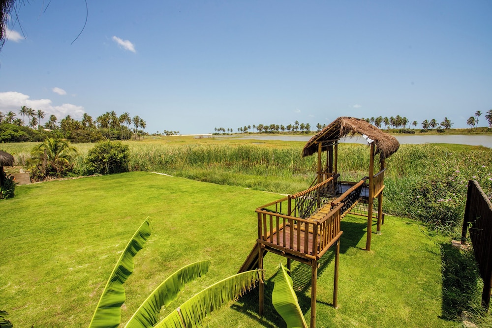 Children's play area - outdoor