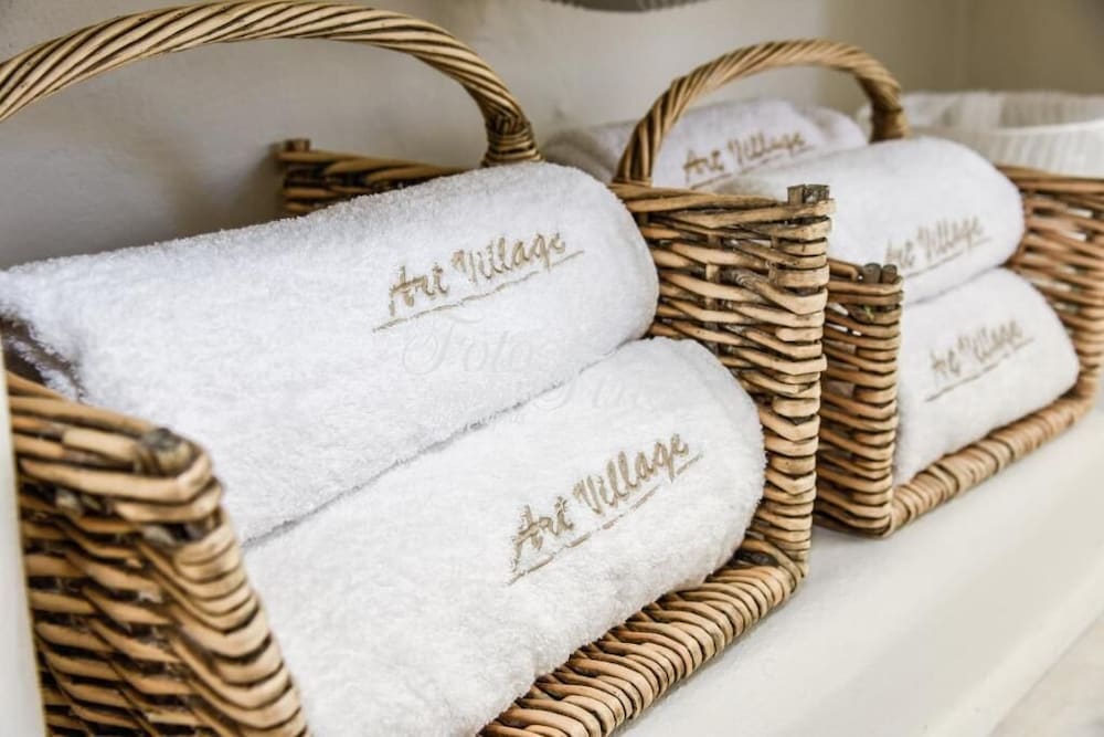 Bathroom amenities