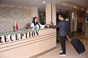 thumbnail: Reception