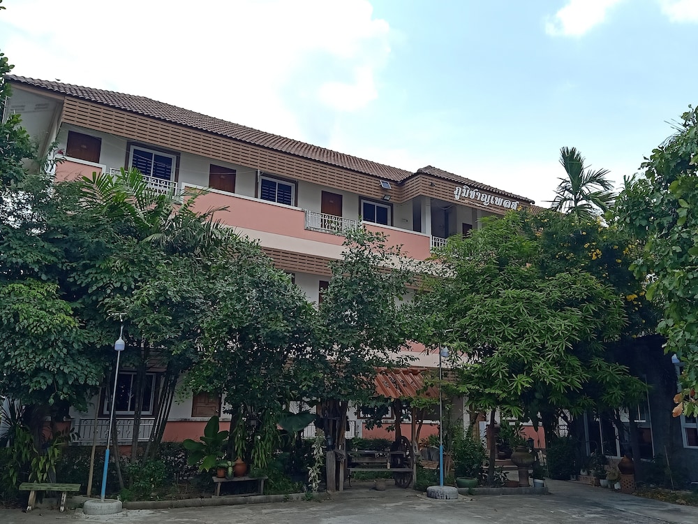 Primary image