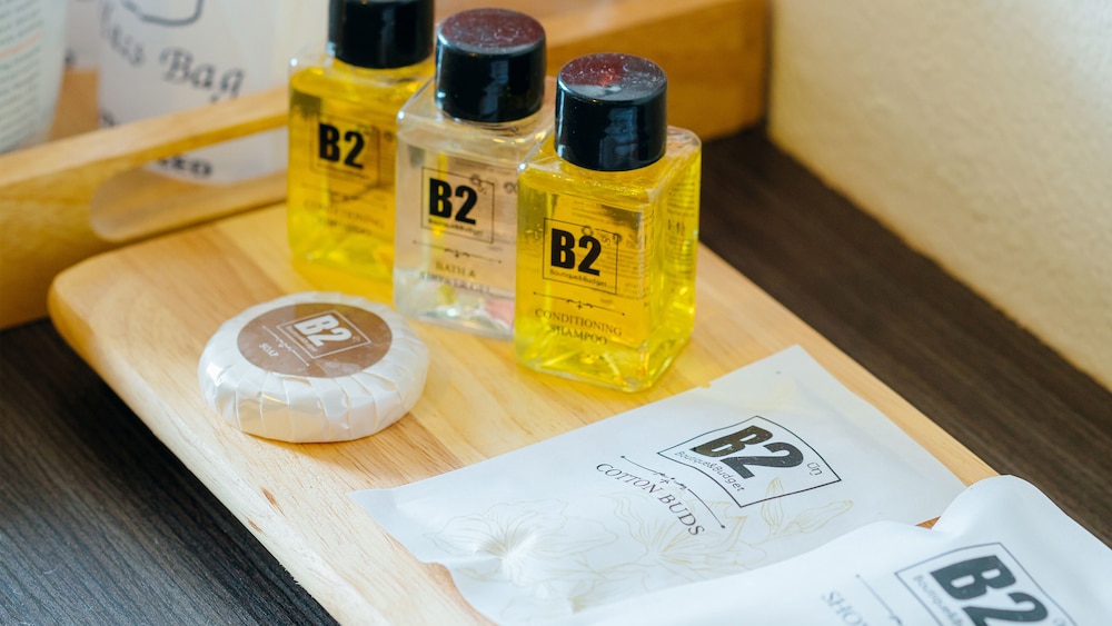 Bathroom amenities