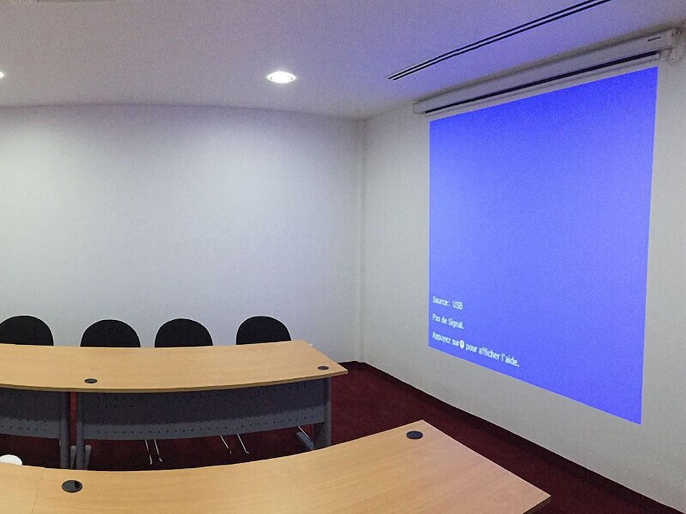 Meeting facility