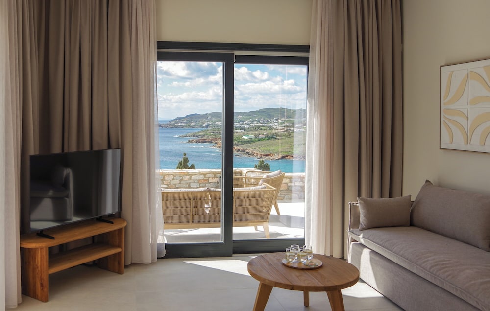 Beach/ocean view