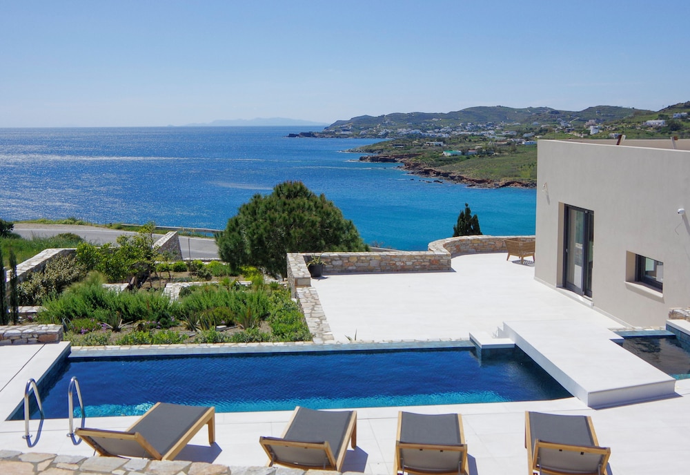 Private pool