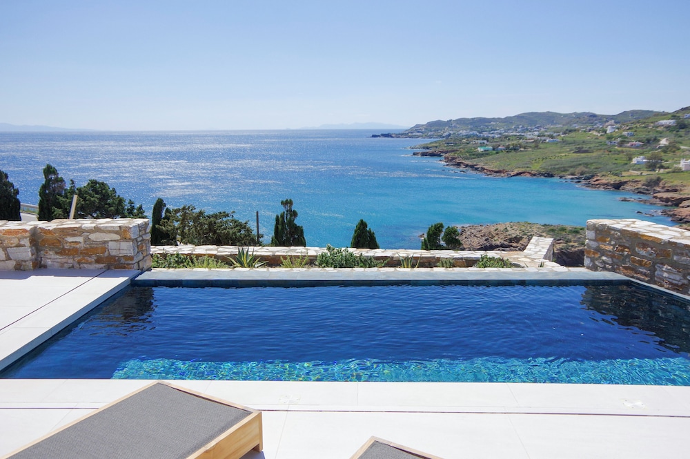 Private pool