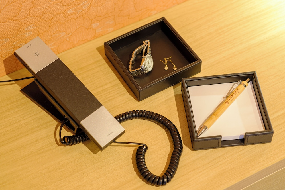 Room amenity