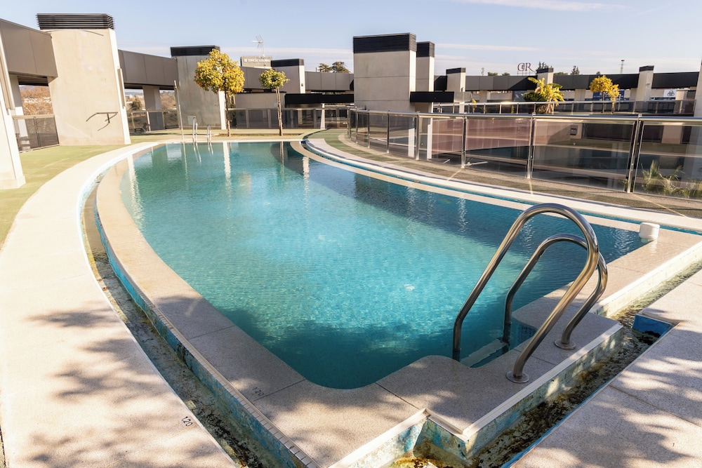 Rooftop pool
