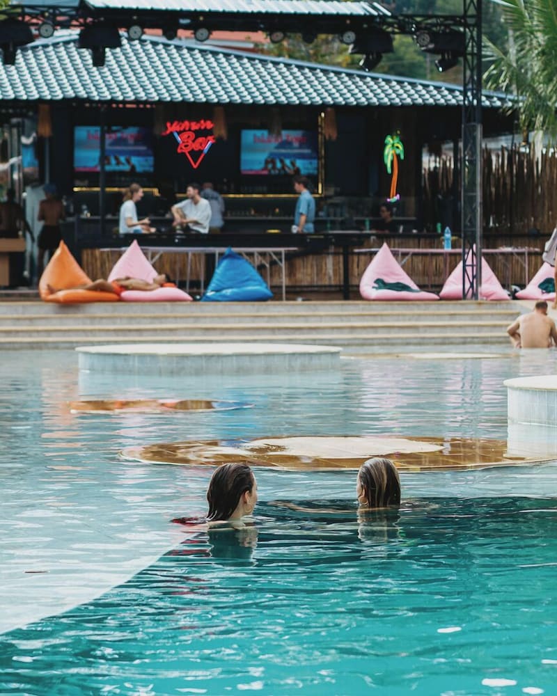 Pool