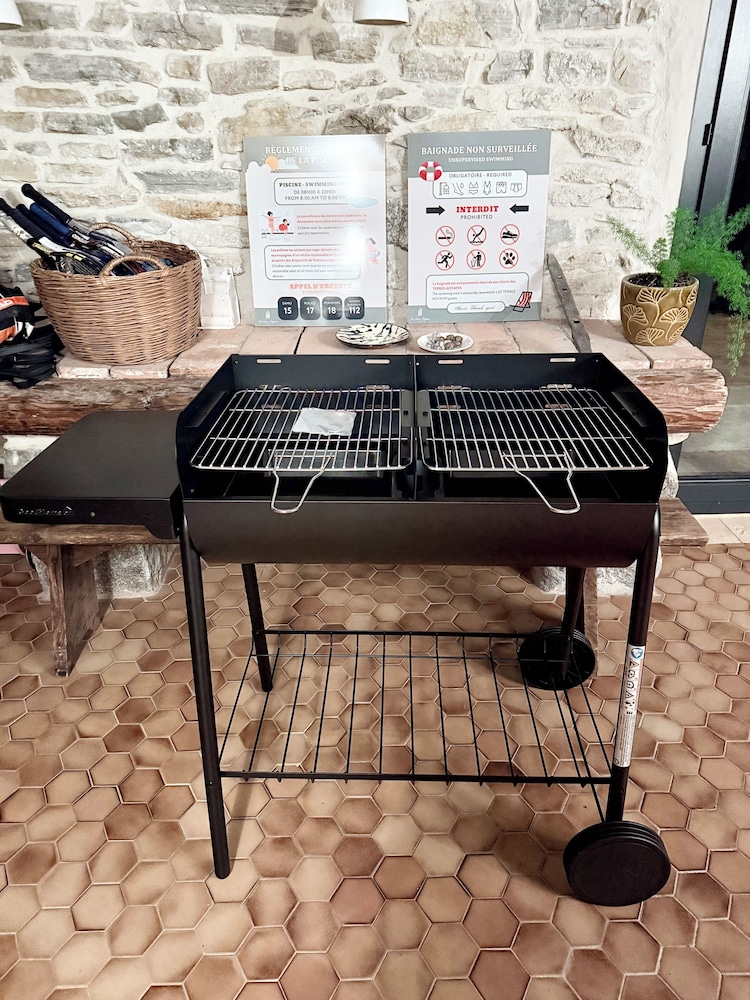 BBQ/picnic area