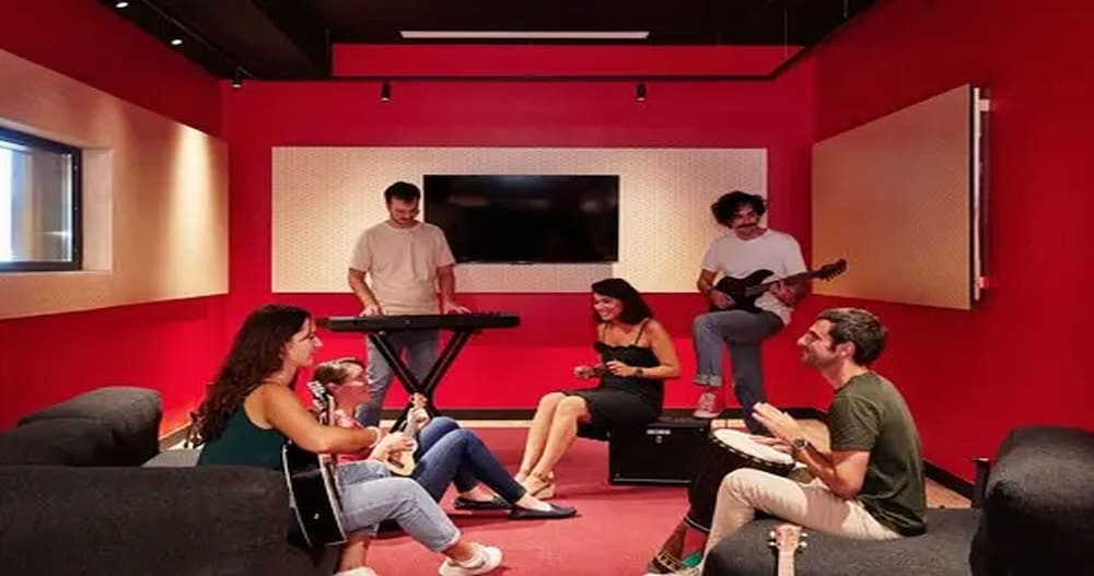 Karaoke room