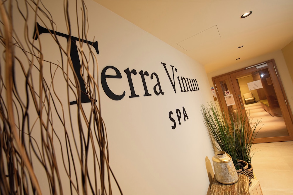 Spa reception