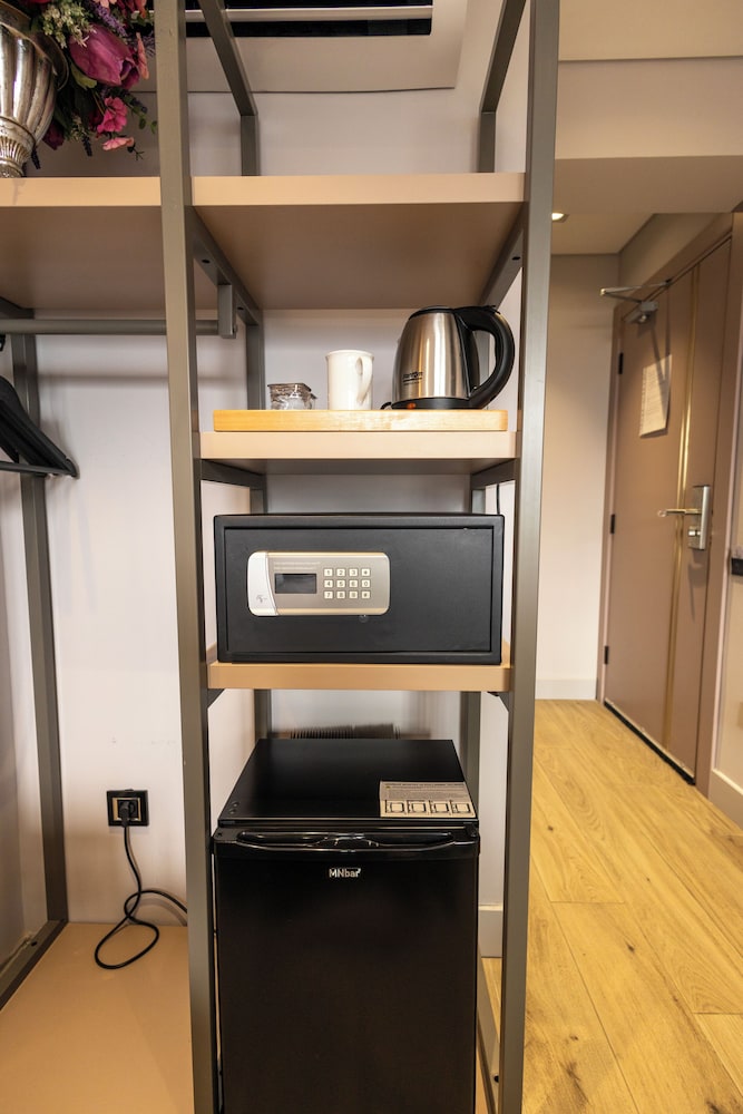 Minibar