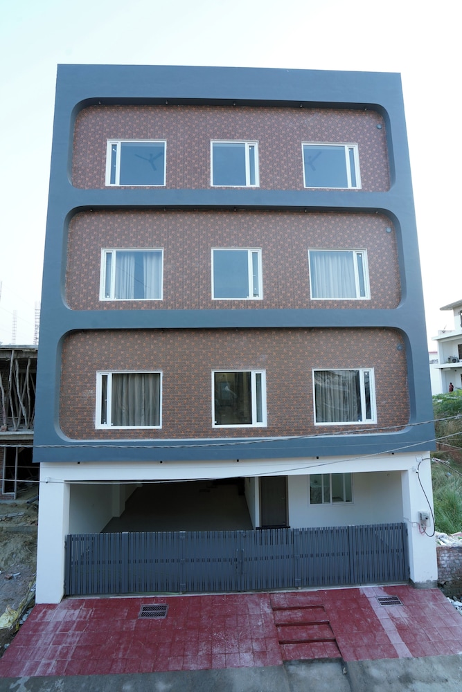 Primary image