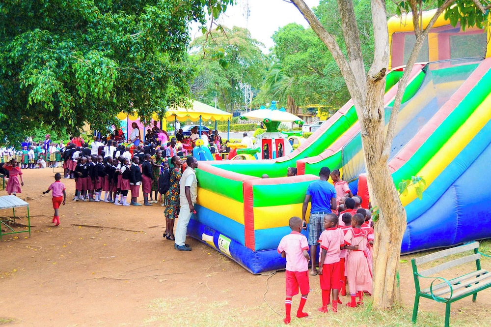Children's play area - outdoor