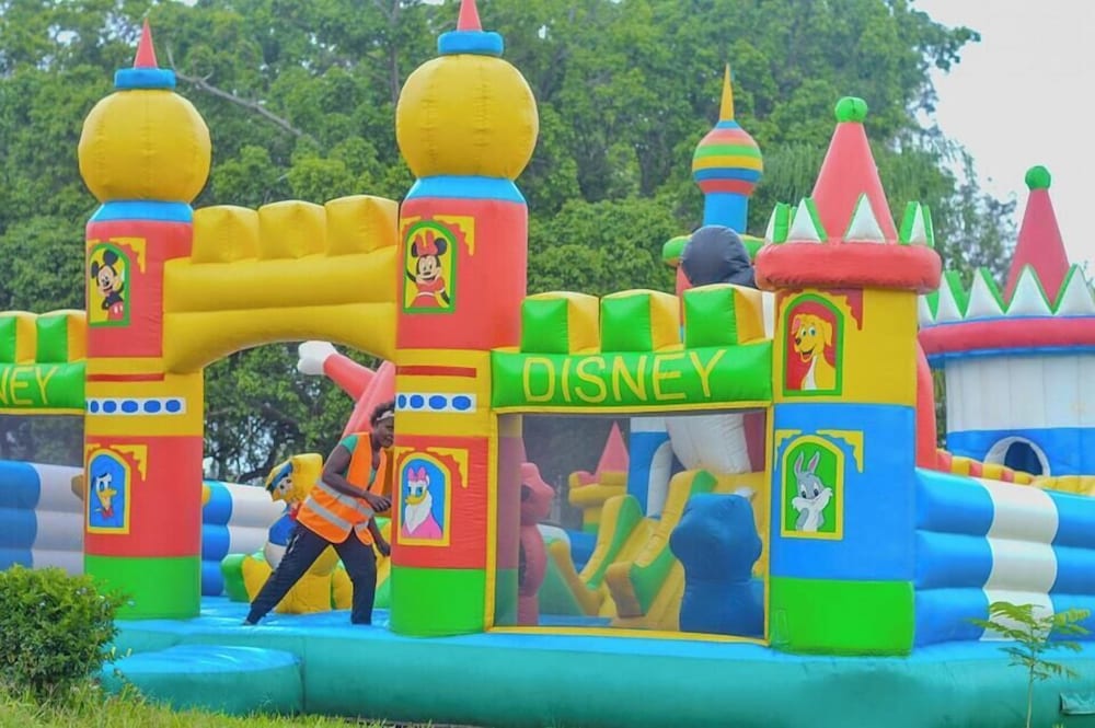 Children's play area - outdoor