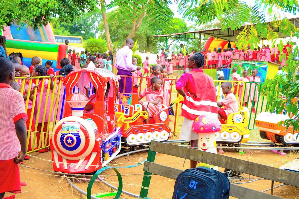 Children's play area - outdoor