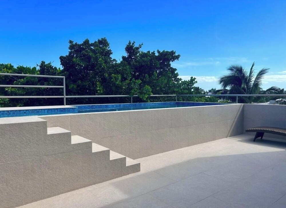 Rooftop pool