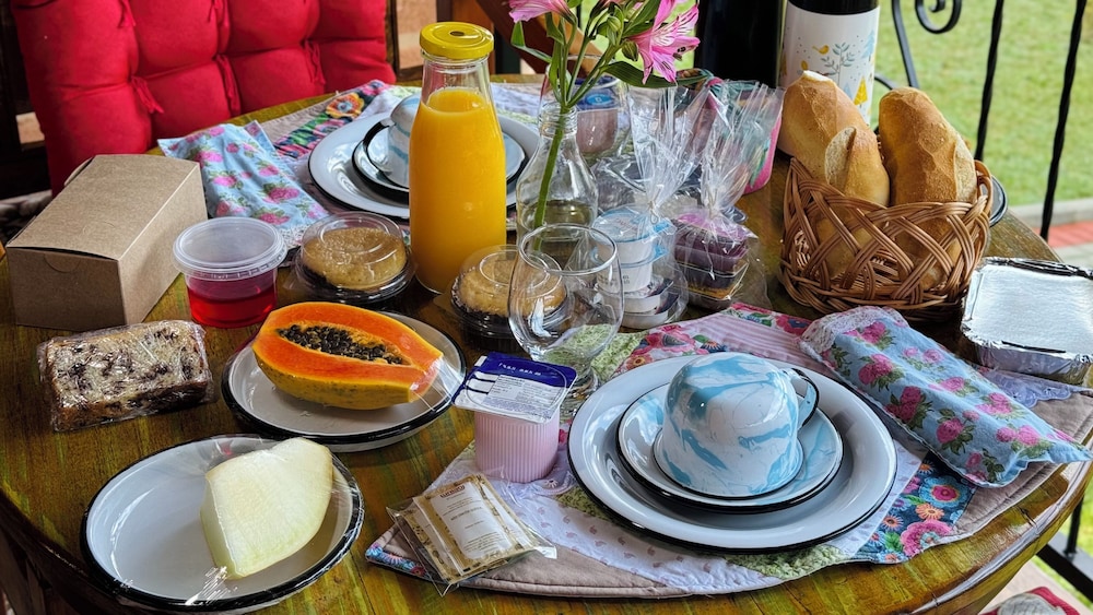 Breakfast meal