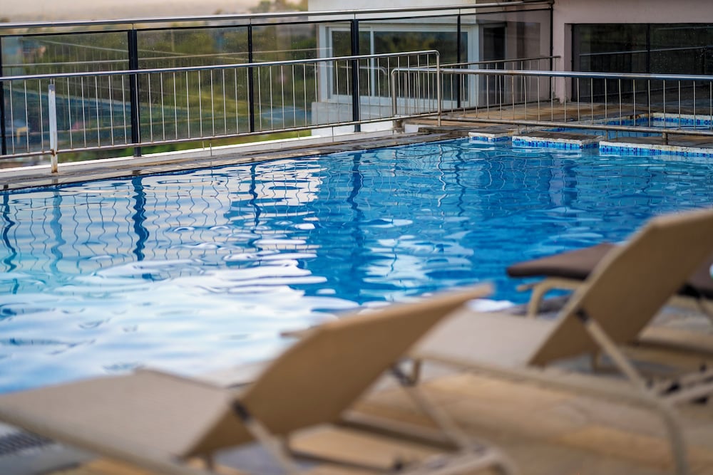 Rooftop pool