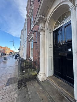 Queen Street Apartments
