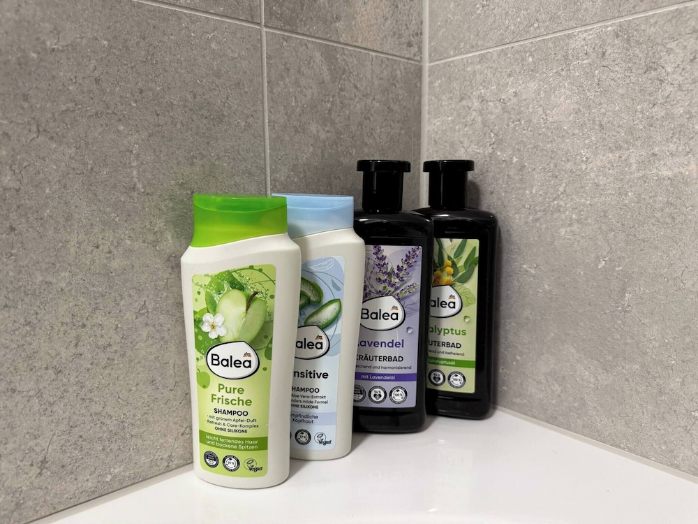 Bathroom amenities